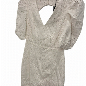 WHITE puff sleeve dress size small new with the tag dynamite white prairie